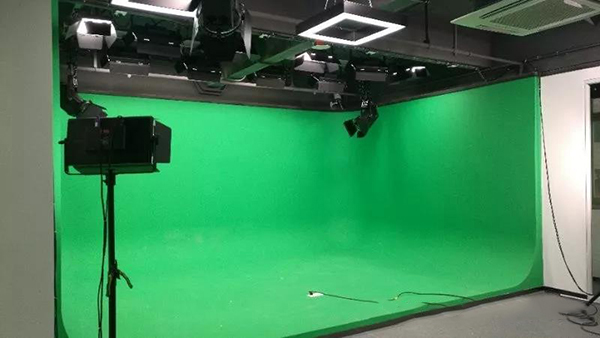 Das virtuelle Studio-Beleuchtungsprojekt der zweiten normalen Universität Guangzhou wurde abgeschlossen