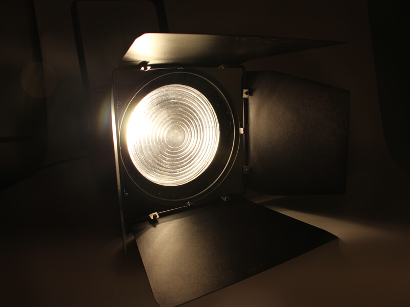 High Lux 100W LED-Fresnel-Licht für Art Studio