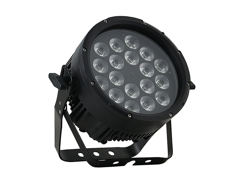 18 Stück 5-in-1-LED-Par-Außenlicht